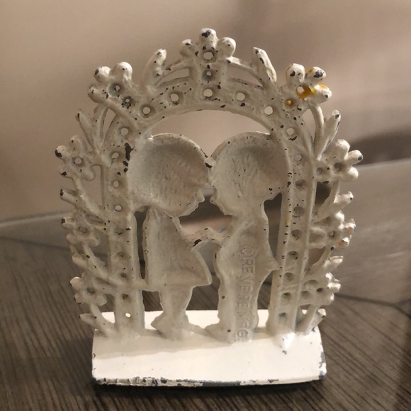 Vintage Retro Revere Mfg Metal Earring Holder Stand "Love Is Sharing" - Picture 4 of 13